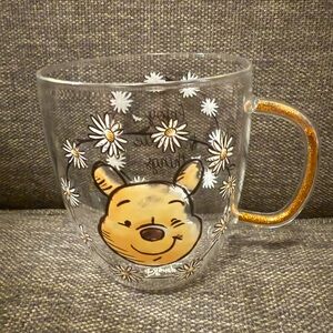 Disney Winnie the Pooh Daisy Glass Mug with Gold Glitter Filled Handle, 14oz